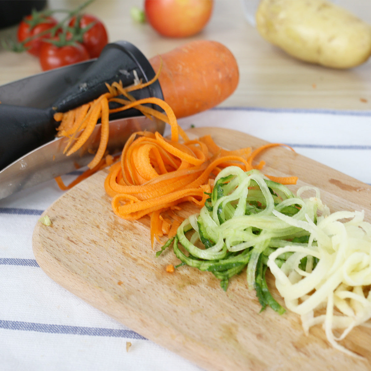 Spiral Slicer Kitchen Vegetable Zucchini Carrot Pasta Spiralizer Compact Cutter